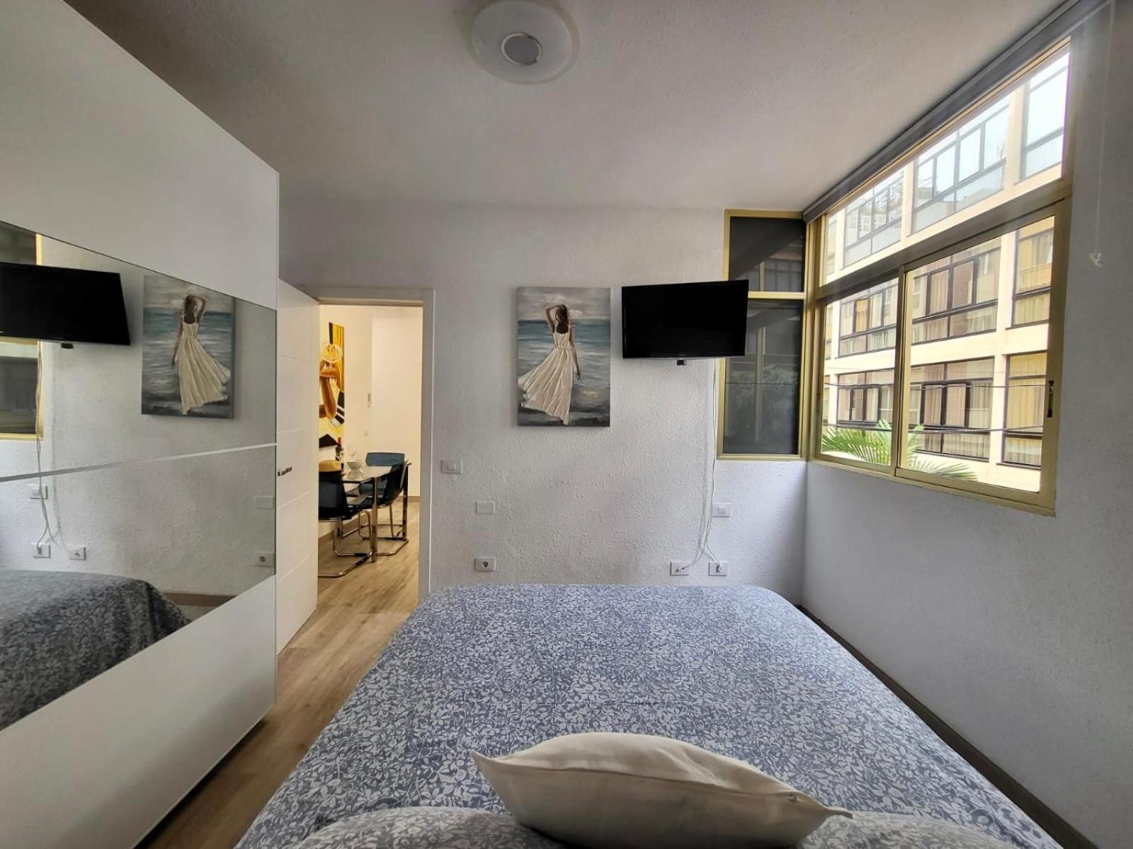 2 Bedrooms Flat 50 Mts Away From Las Canteras Beach Λας Πάλμας ντε Γκραν Κανάρια Εξωτερικό φωτογραφία